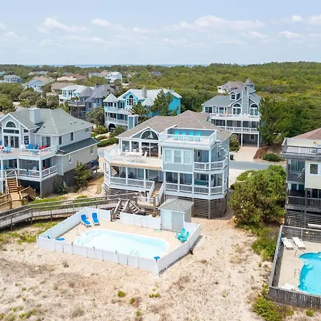 Paws And Claws Villa